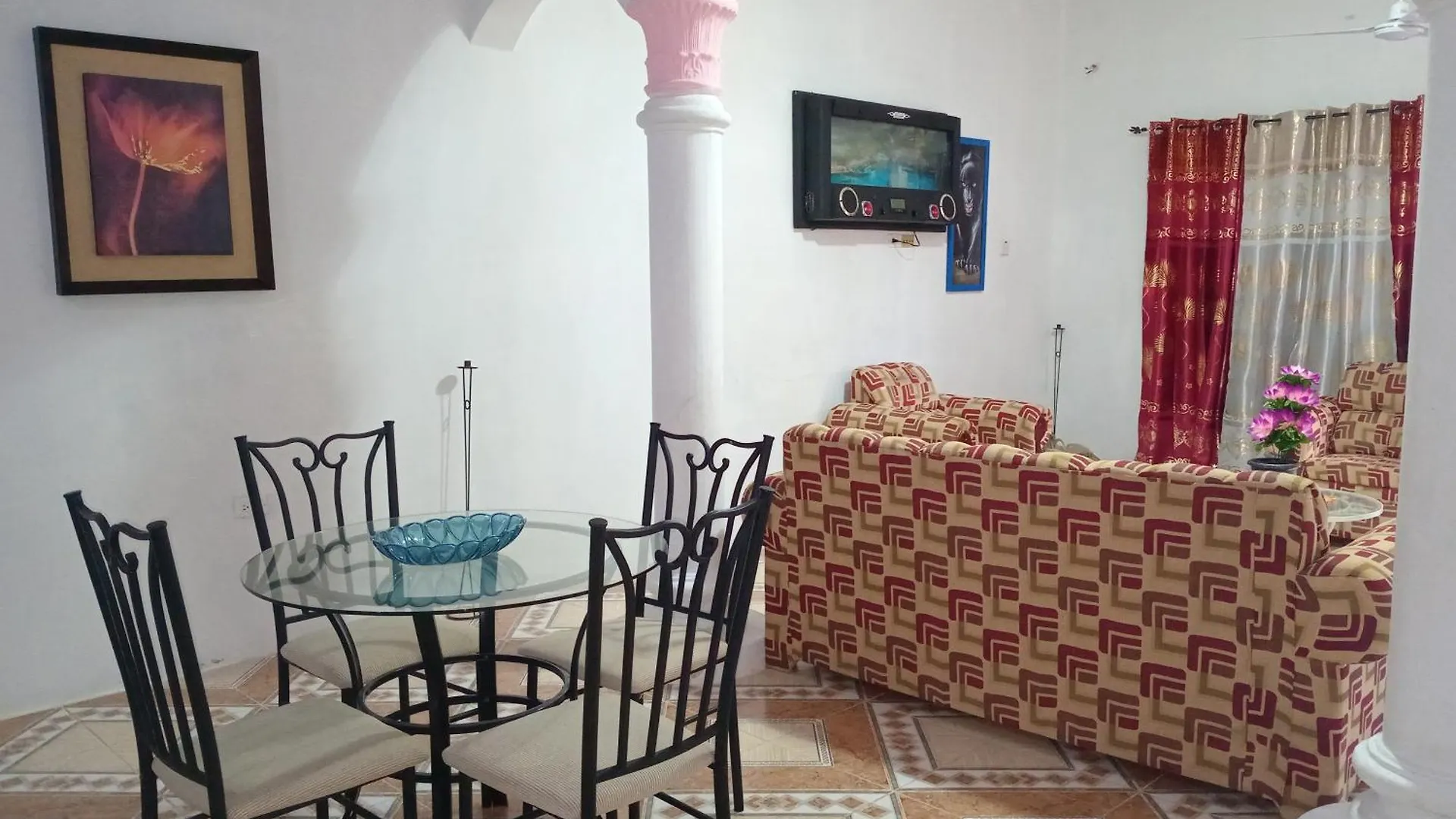 The Gibson'S Palace St Mary Apartment