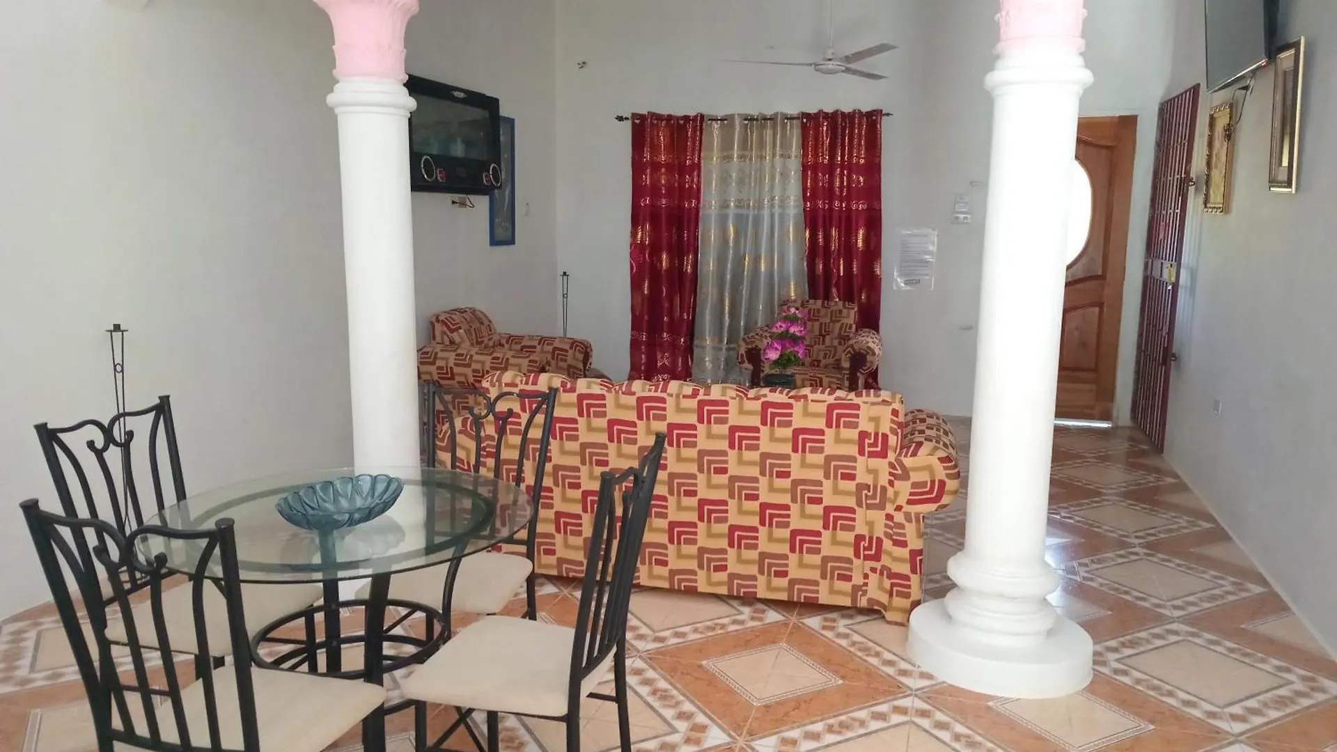 Apartment The Gibson'S Palace St Mary